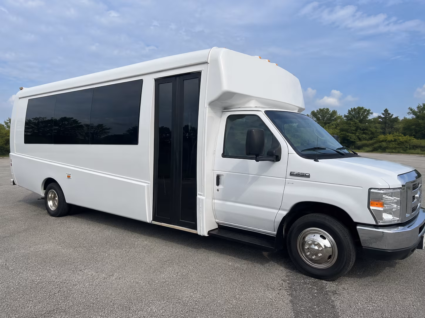 party buses for springfield prom night that keep the energy going all night long