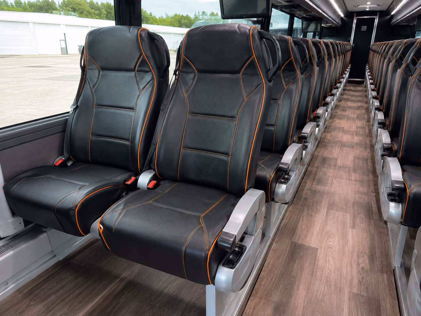 springfield bus rental service area